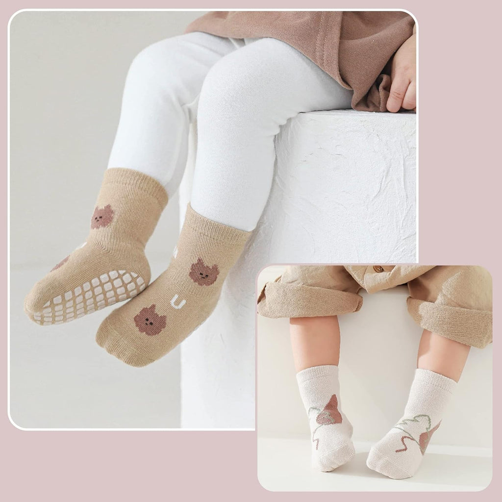 "Adorable Non-Slip Cotton Socks for Active Toddlers - Perfect Gift for Baby Girls and Boys!"
