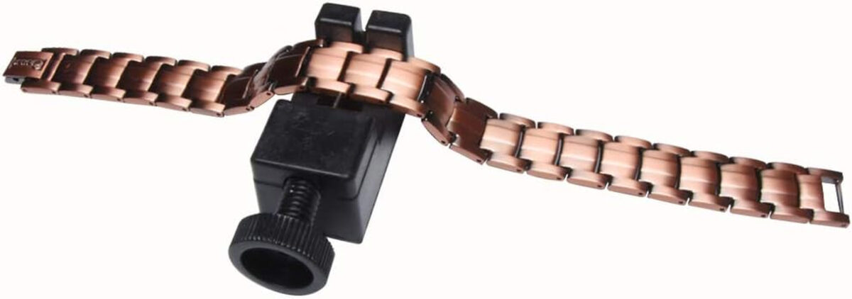 "Stylish and Therapeutic EBUTY Copper Bracelet for Men - Enhance Your Style and Well-being!"