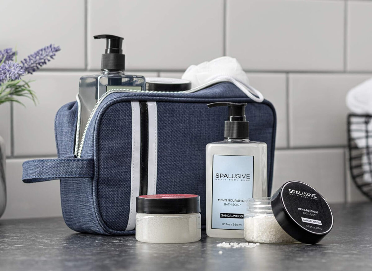 "Ultimate Men's Spa Experience - Exquisite Gift Set for Him - Perfect for Holidays, Birthdays, and Father's Day - Indulge in the Irresistible Scent of Fresh Sandalwood"