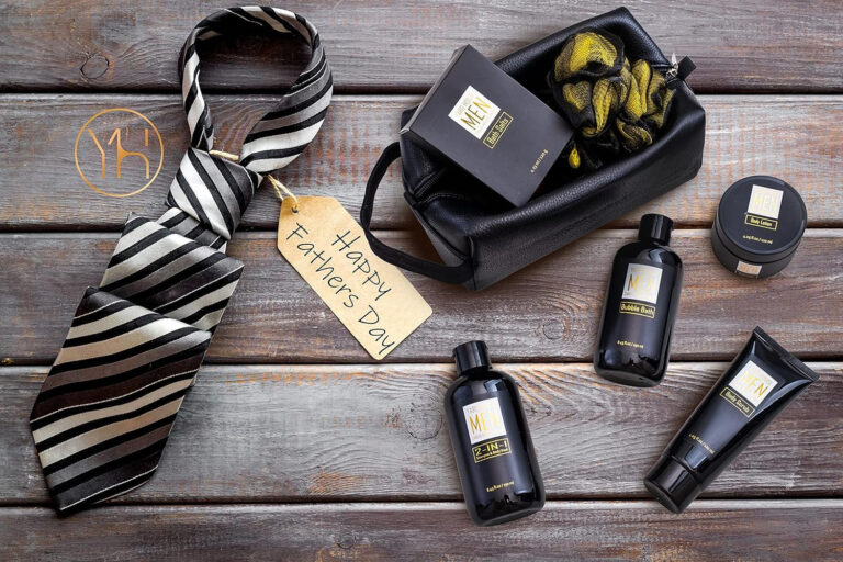 "Ultimate Men's Spa Gift Set - Luxurious Sandalwood Amber Scent - 7-Piece Spa Kit with Full Size Items in Stylish Leather Toiletry Bag - Perfect Birthday Gift for Husband, Dad, or Son from Wife, Daughter, or Son"